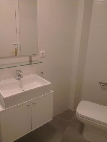 Apartaments La Riera Roses Exterior photo